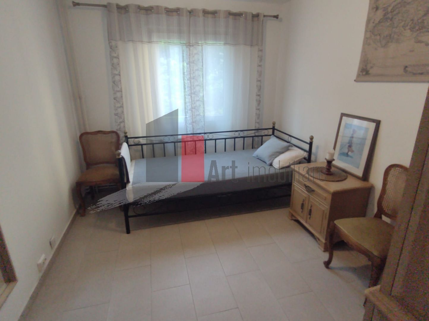 Vânzare apartament 3 camere 2 băi cu centrală Brâncoveanu - Covasna - Poză 2