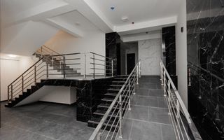 Apartament cu 3 camere spre vânzare, Buiucani, str. Alba Iulia - Poză 10