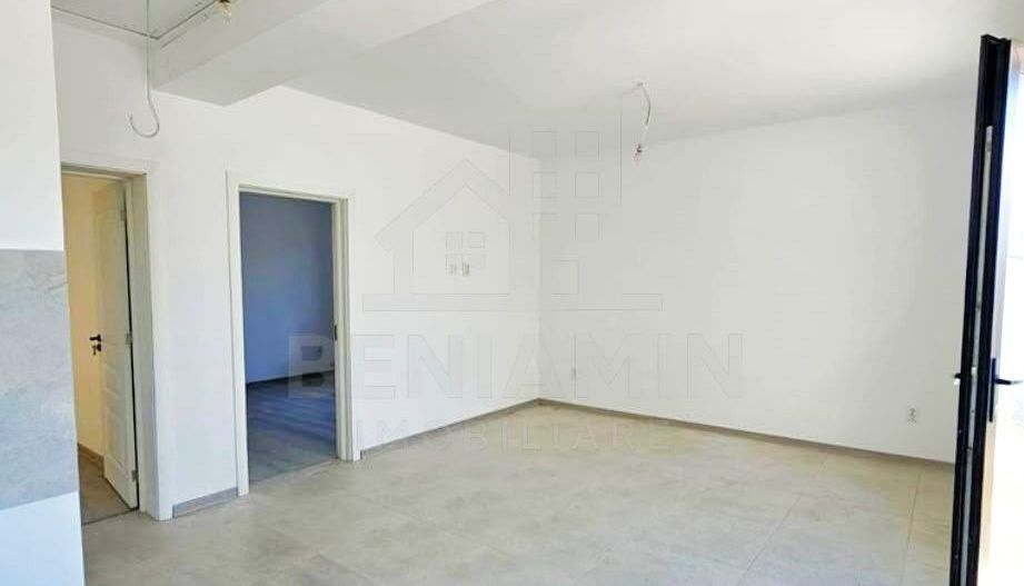 Casa Isalnita-La Cheie-2026-80mp Utili-322mp Teren-Toate Utilitatile - Poză 2