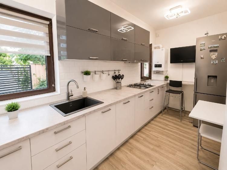 Duplex spațios, complet mobilat, într-o zonă liniștită, lângă râu - Poză 13