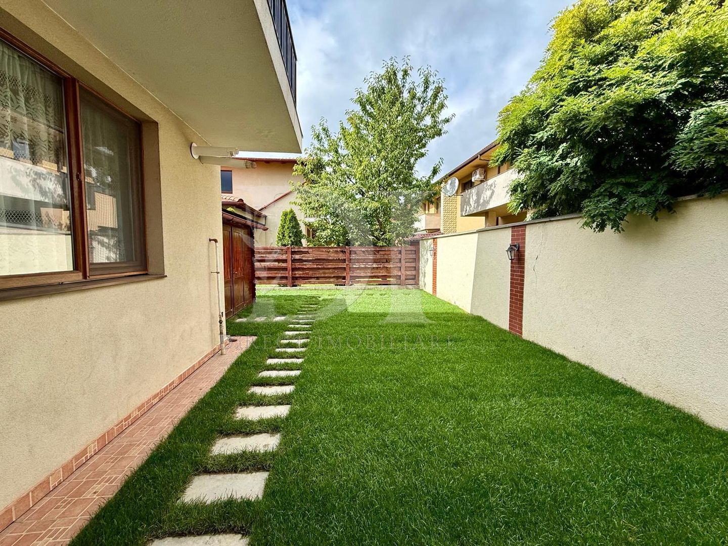 Duplex cu 5 camere, garaj și curte amenajată – Urușagului, Florești - Poză 14