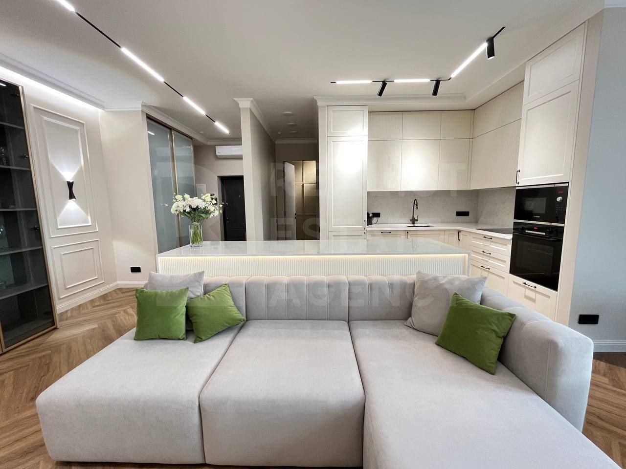 Chirie, apartament, 3 camere, bul. Ștefan cel Mare, Centru - Poză 4