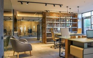 Spatiu de birouri mobilat modern - 180 mp - Poză 3