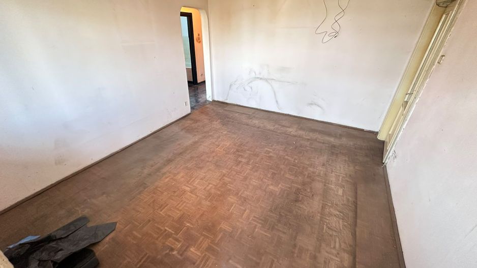 Apartament de vanzare 3 camere Giulesti/Crangasi/Bloc Reabilitat A269 - Poză 3