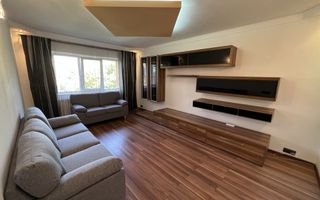 Apartament renovat 2 camere Rahova, loc parcare inclus - Poză 1