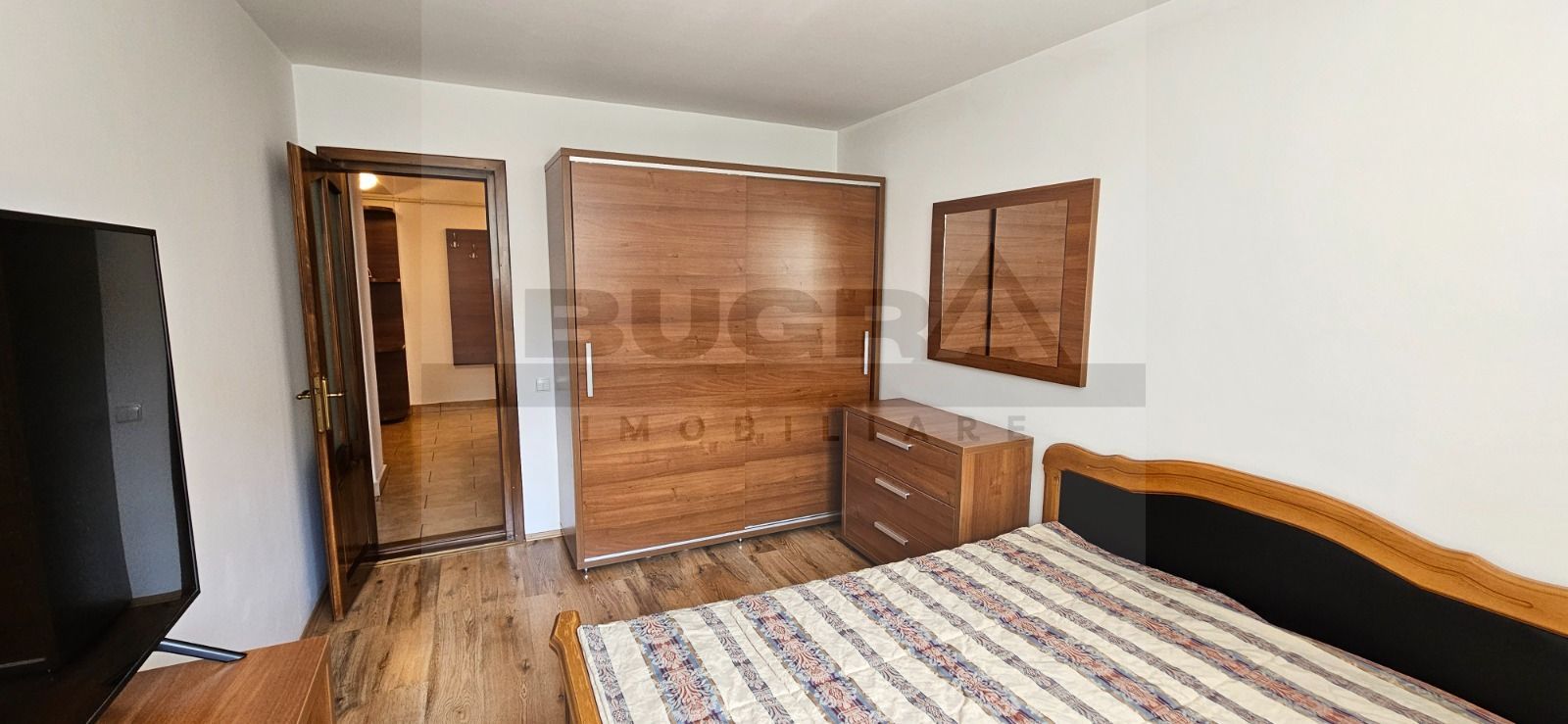 Apartament de 2 camere, decomandat, 73mp, parcare, zona Trifoiului - Poză 7