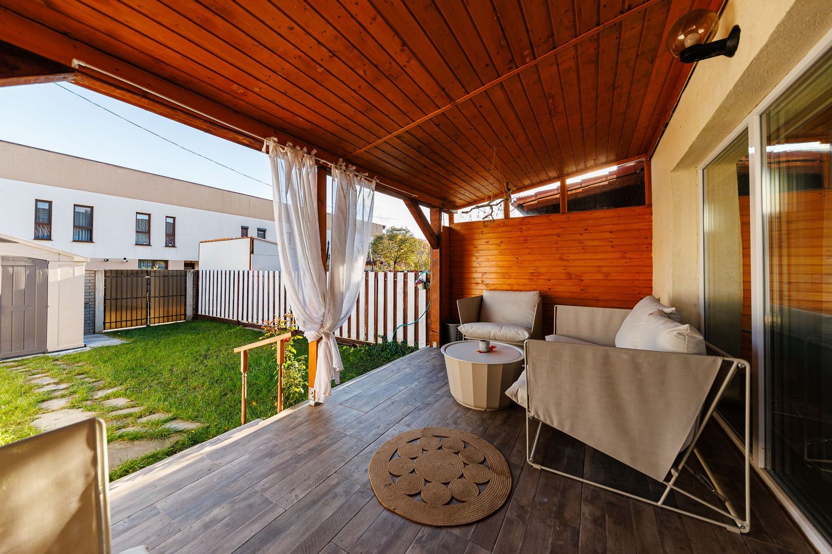 Casă primitoare și cochetă în Dumbrăvița – langa pădure și lac | Com 0 - Poză 4