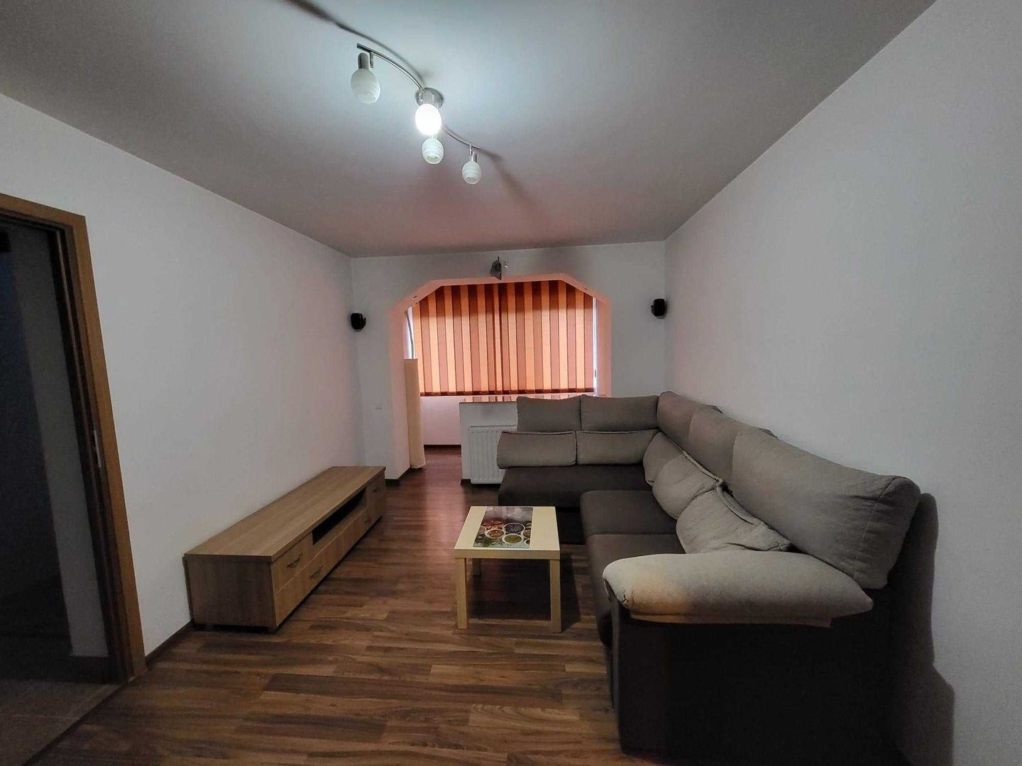 Vanzare apartament 2 camere - Poză 3