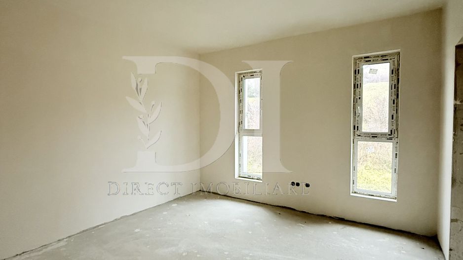 Casa finalizata 2025 108mp cu parcare si gradina  zona Terra - Poză 5