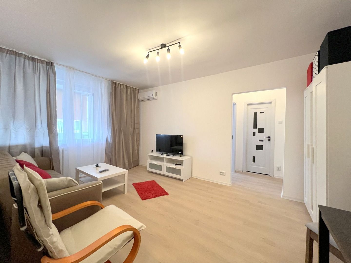 2 camere renovat complet Bd. Dinicu Golescu-Gara de Nord - Poză 3