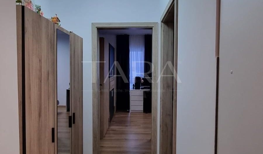 Apartament ultrafinisat, zona Terra. - Poză 10