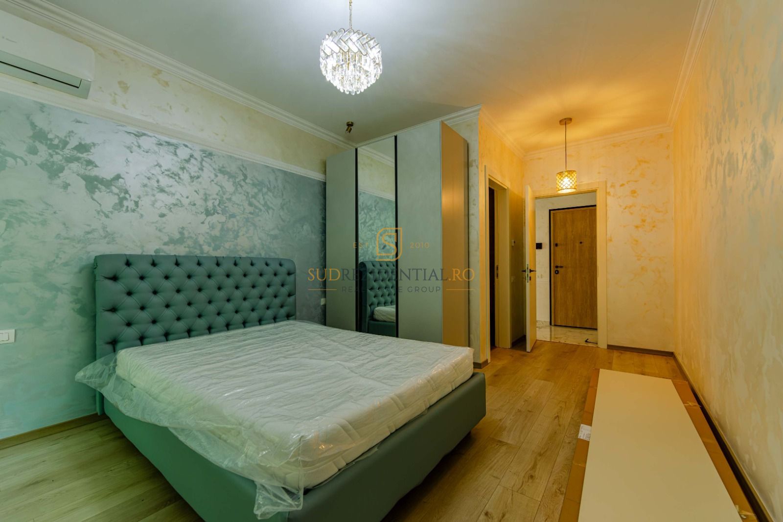 Apartament Premium 3 Camere zona Eroii Revoluției 99,6 mp - Poză 2