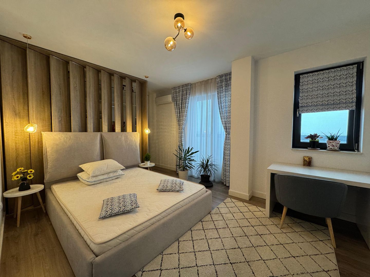 PENTHOUSE 4 camere | loc de parcare subteran - Poză 1