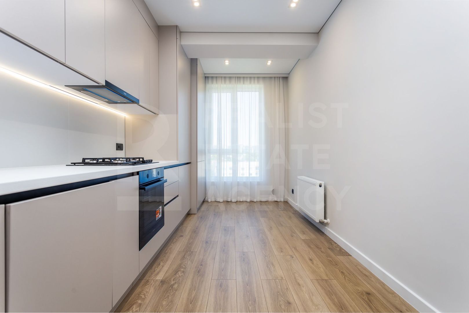 Vânzare, apartament, 3 camere, strada Jubiliară, Botanica - Poză 2