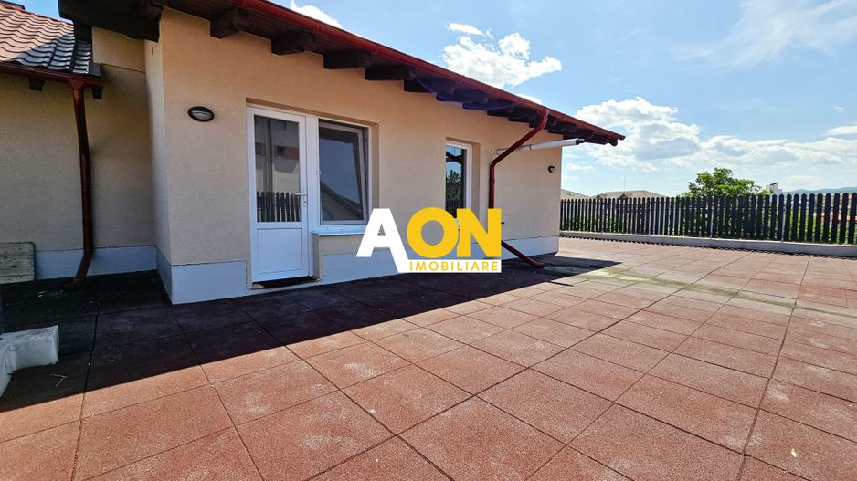 Penthouse 4 camere, 100 mp utili + terasa 83 mp + boxa 21 mp, Centru - Poză 14