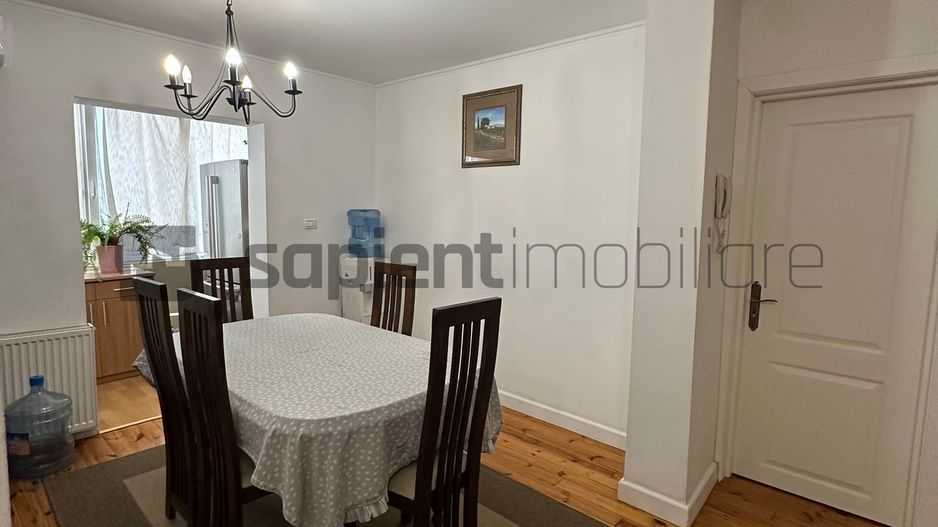 Ap. lux cu 3 cam.in Iosia - Poză 1