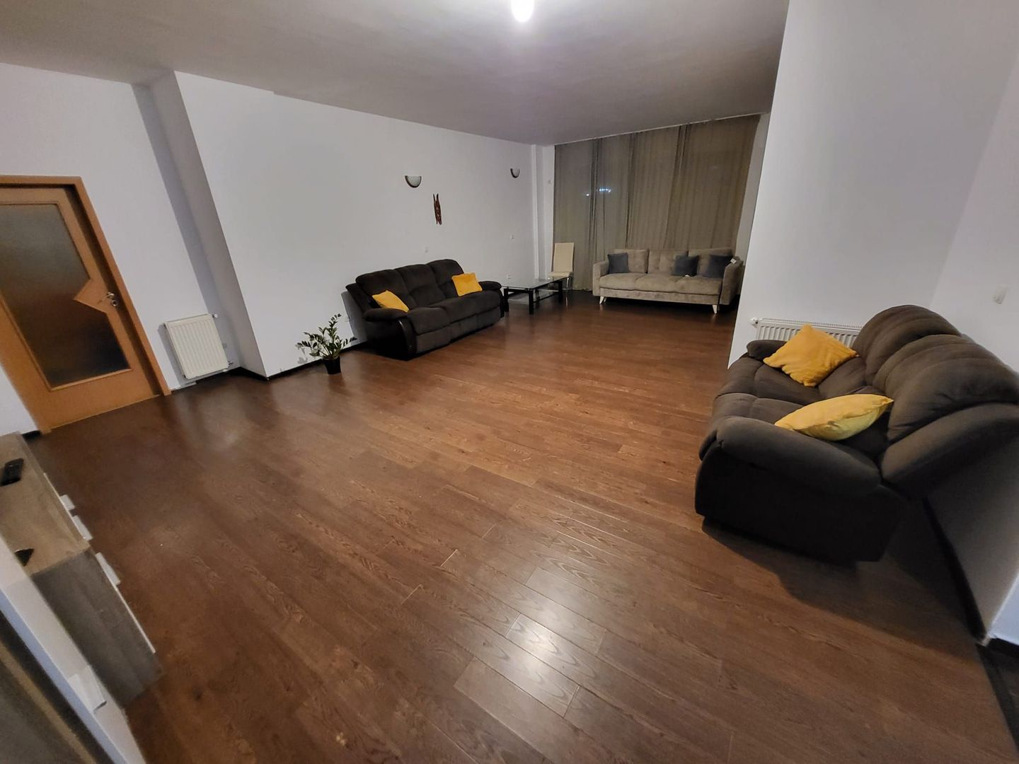 De vanzare Apartament 3 camere, Straulesti, sector 1 - Poză 4