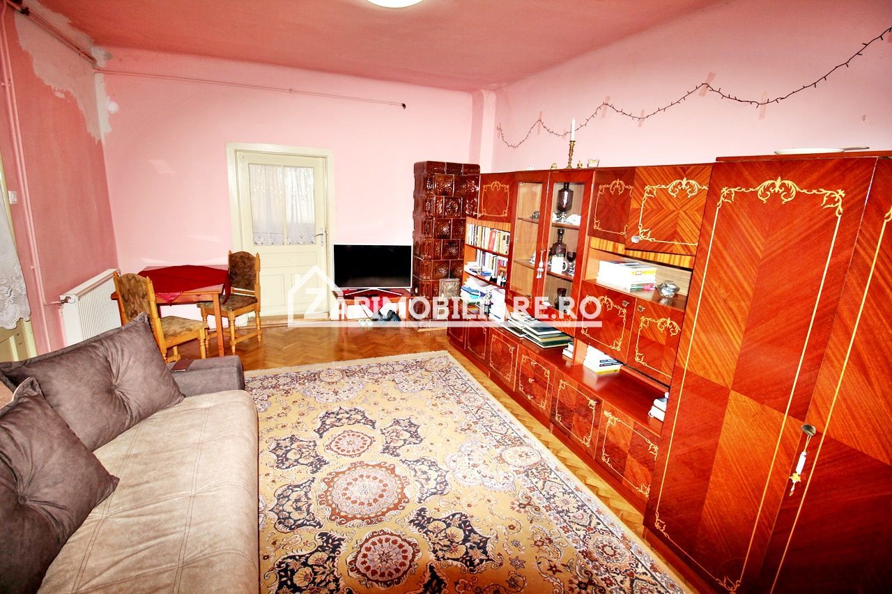 Casa+spatiu comercial,5 camere,2 bai.847mp teren,0%comision - Poză 13