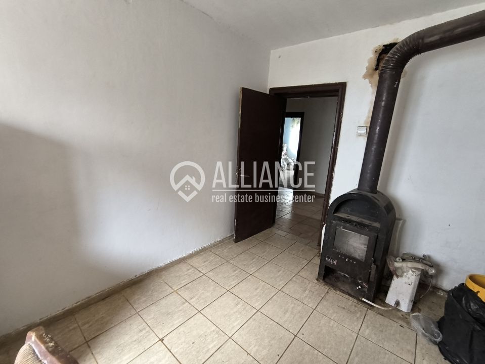 EFORIE NORD (COD03) - Casa din caramida si teren generos ! - Poză 10