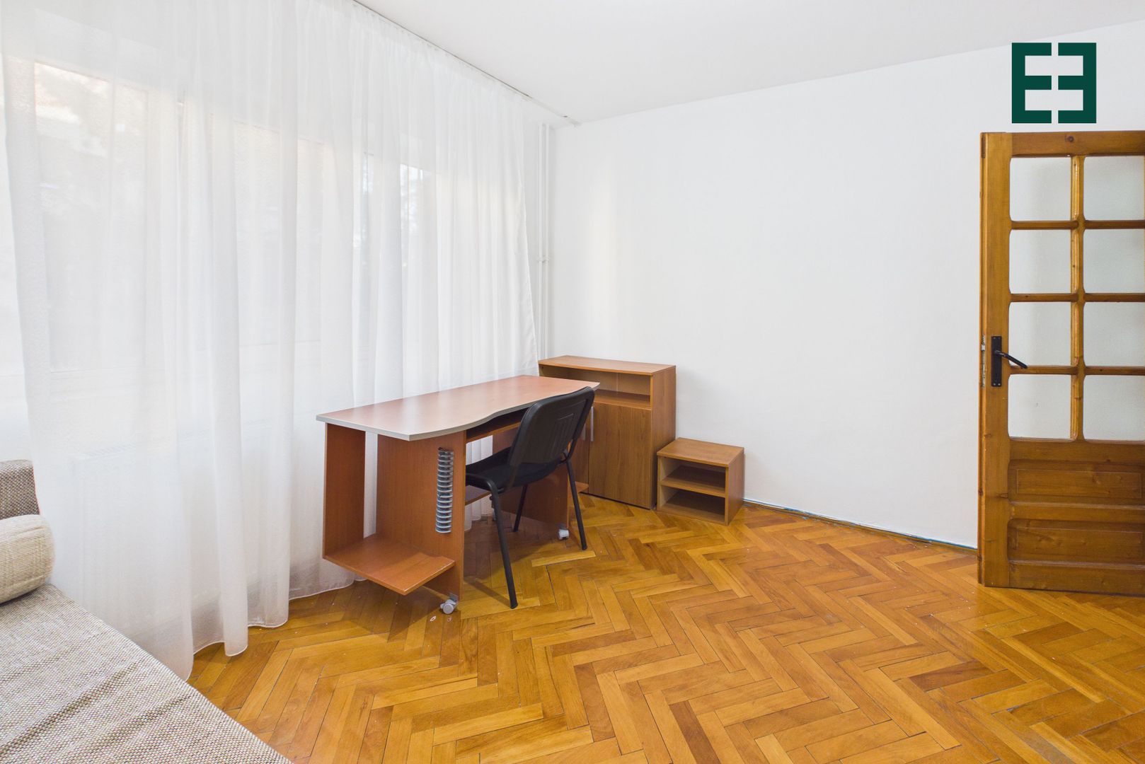 Apartament cu 2 camere etaj 2 - Complex Studențesc - Timișoara - Poză 13