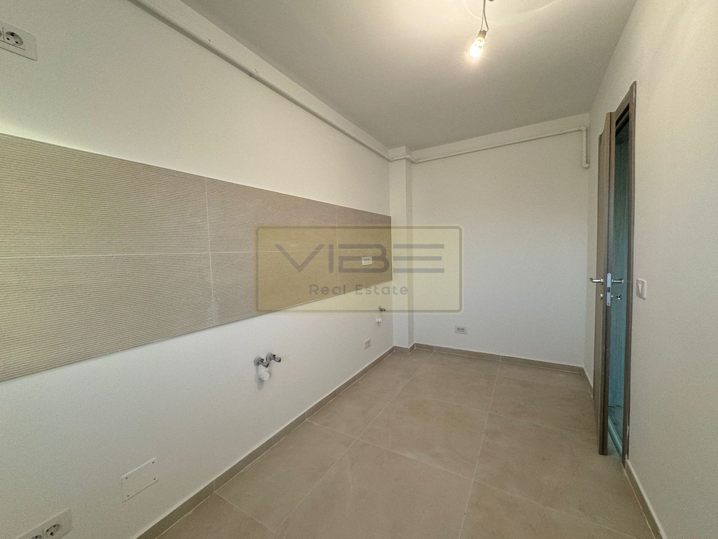 Apartament 1 camera 42 mp INTABULAT Mega Image Bucium - Poză 6