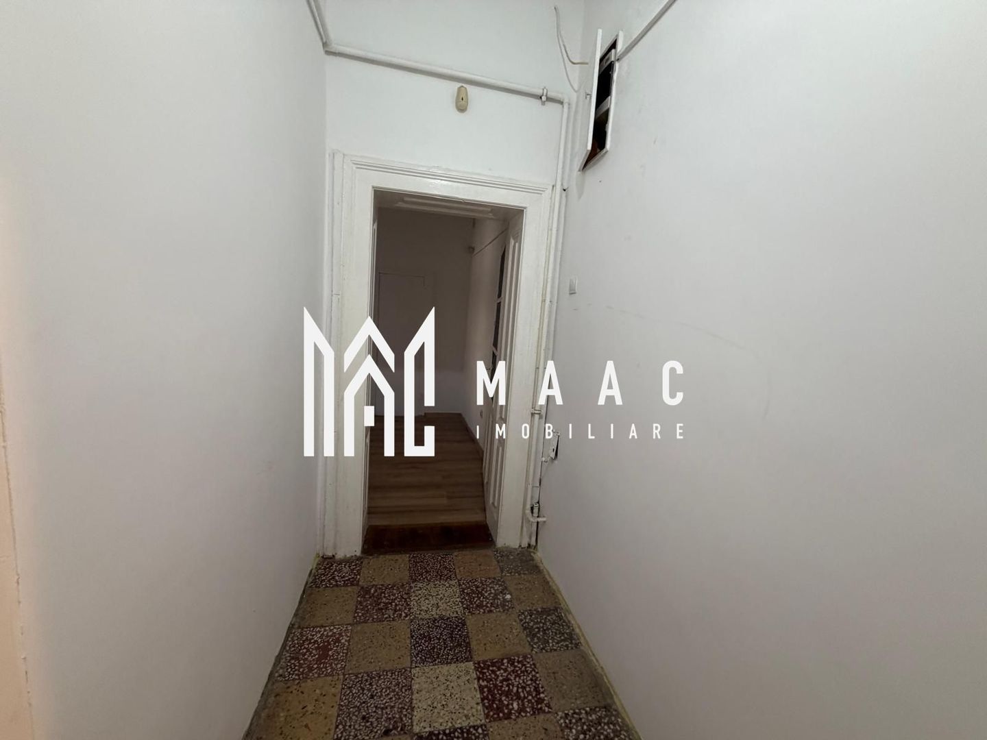 Spațiu birouri 3 camere compartimentat | Central, Sibiu | 100 mp - Poză 8