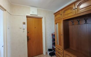 Vânzare apartament 3 camere semidecomandat Bd. Obregia - Cultural - Poză 2