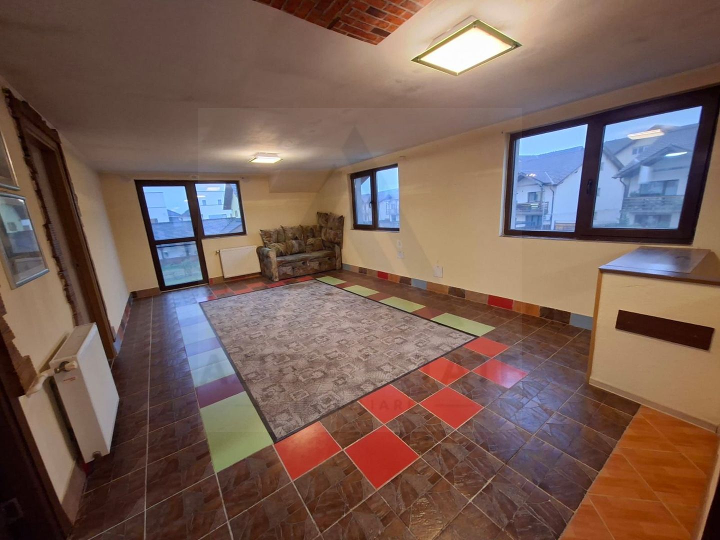 Casa constructie 2016 cu teren 306 mp complet utilata in Selimbar - Poză 10