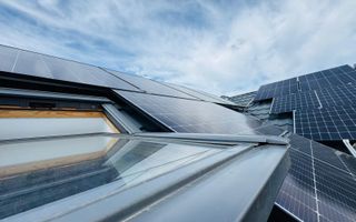 Popesti-Leordeni central vila individuala 130m utili curte 200 mp - Poză 19