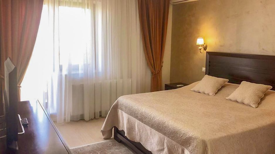 Apartament 3 camere de lux | 162 mp | Mobilat și utilat | Erou Iancu Nicolae - Poză 13