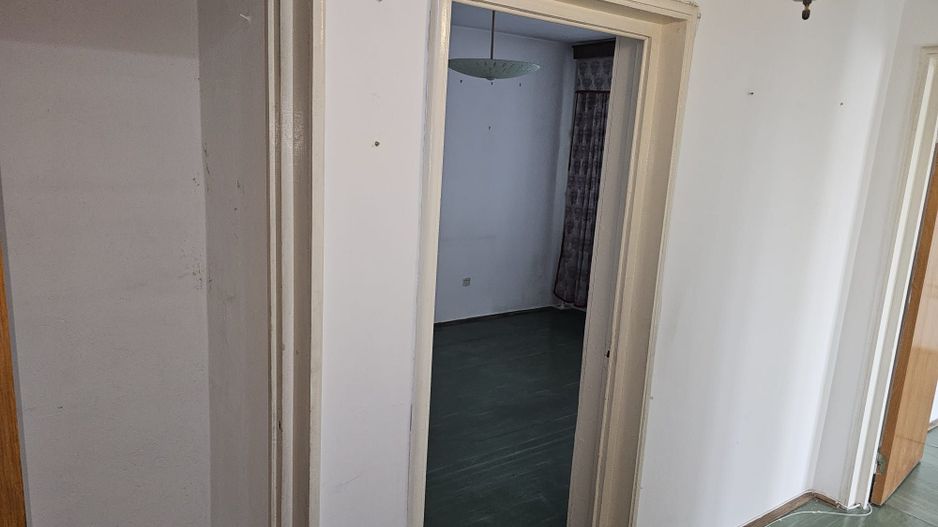 Apartament 2 camere decomandat Emil Racovita - Poză 9