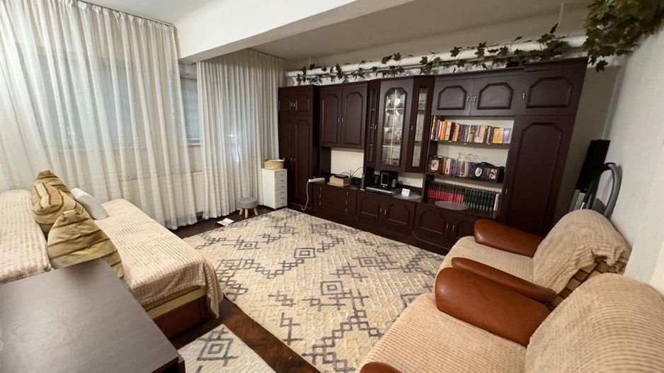 Vand Ap Corneliu Coposu (Unirii) - Poză 7