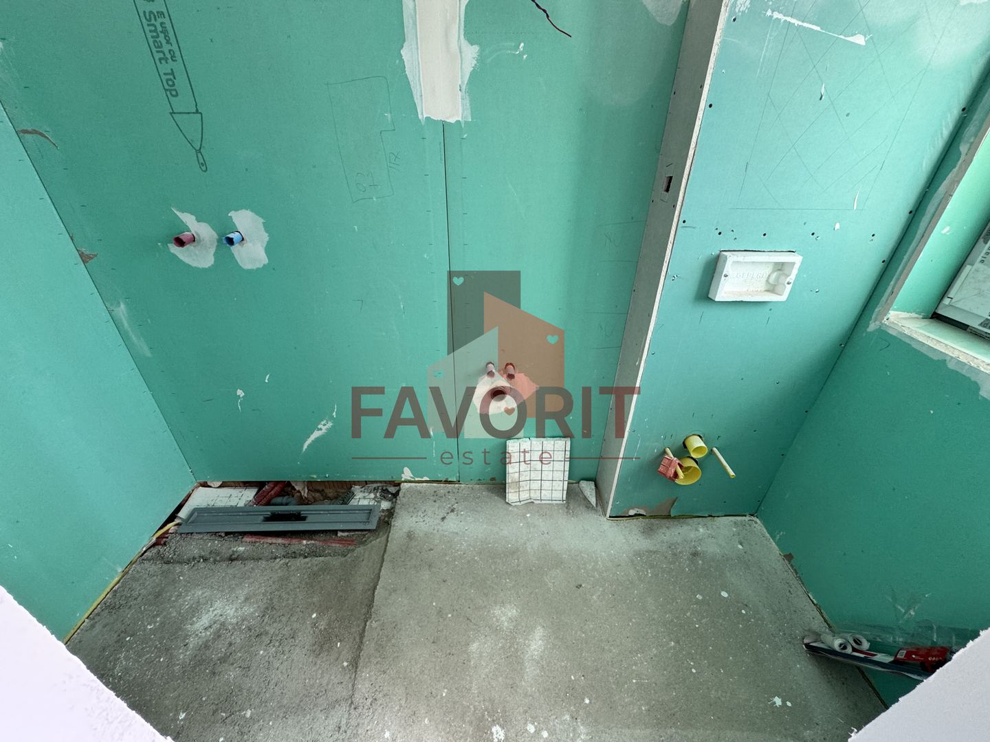 Casa Individuala in Mosnita. La asfalt. Cu Carport - Poză 6