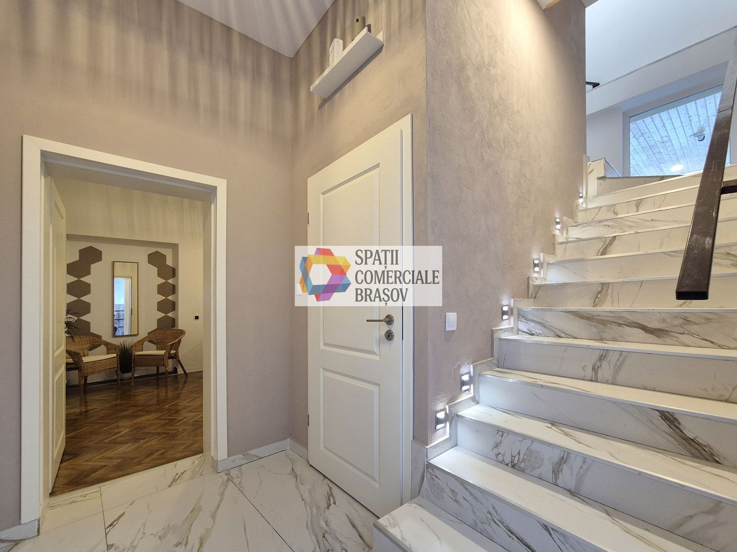 Casa de vânzare zona Centrală - 225 mp - Poză 6