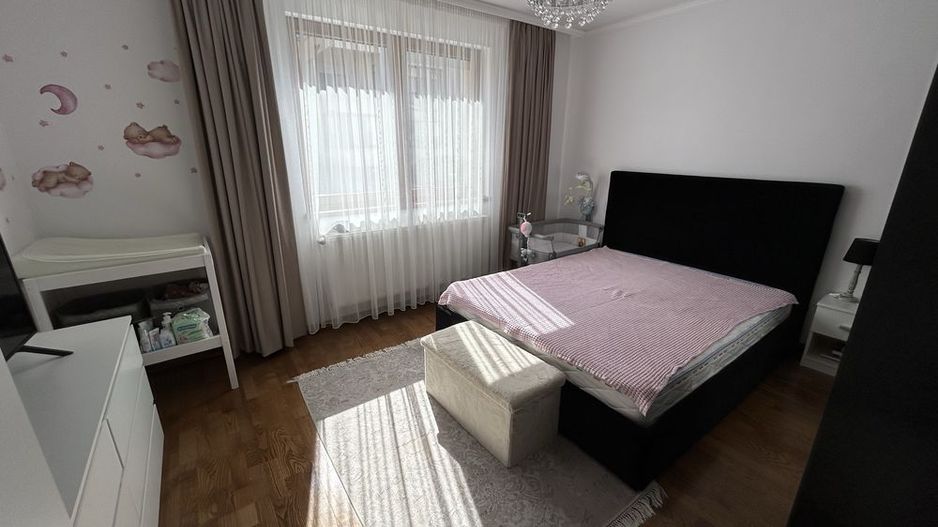 Apartament dececomandat, 3 camere, 84 mp utili, balcon 10 mp, Sebeș - Poză 2