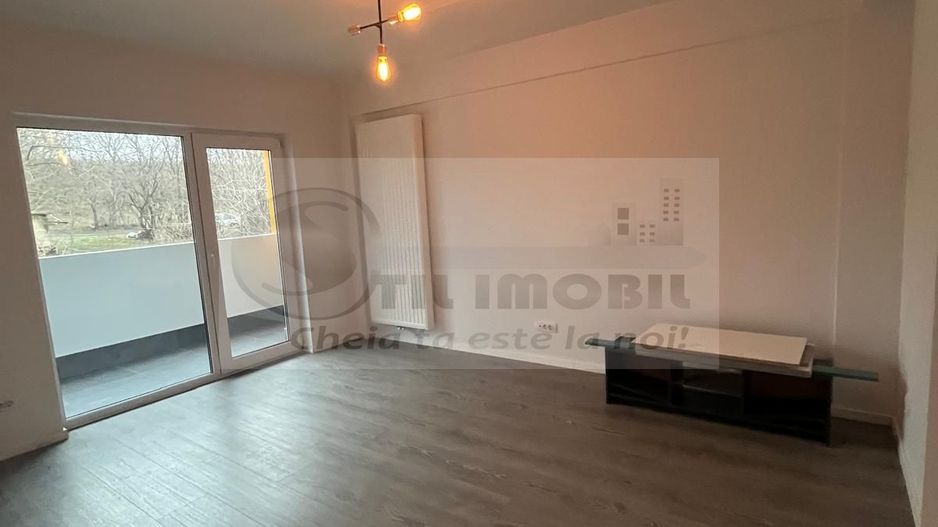 Apartament 1 camera, decomandat, Bucium, intabulat,  0% comision - Poză 1