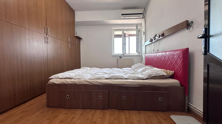 DE ÎNCHIRIAT! Apartament în inima Municipiului Târgoviște! - Poză 5