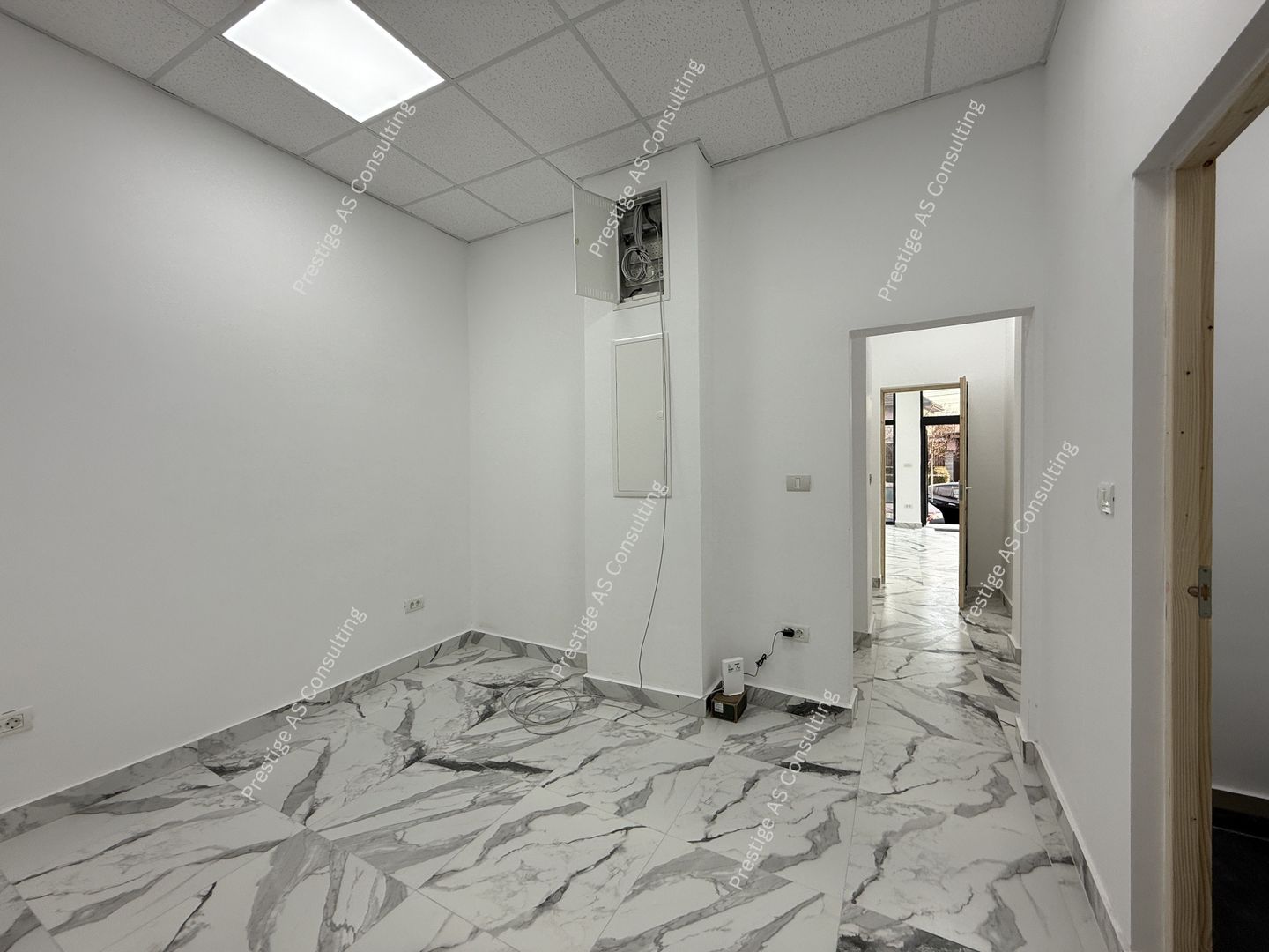 SAD 80mp | Pretabil Birouri, Farmacie, | Blascovici - Poză 7