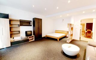 Oferim spre inchiriere apartament cu 1 camera, aproape de Spitalul Judetean - Poză 1