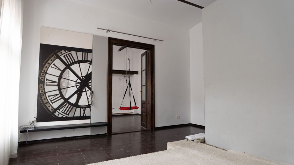 De vanzare Cladire bloc Istoric Central Arad D+P+E+M curte proprie - Poză 7