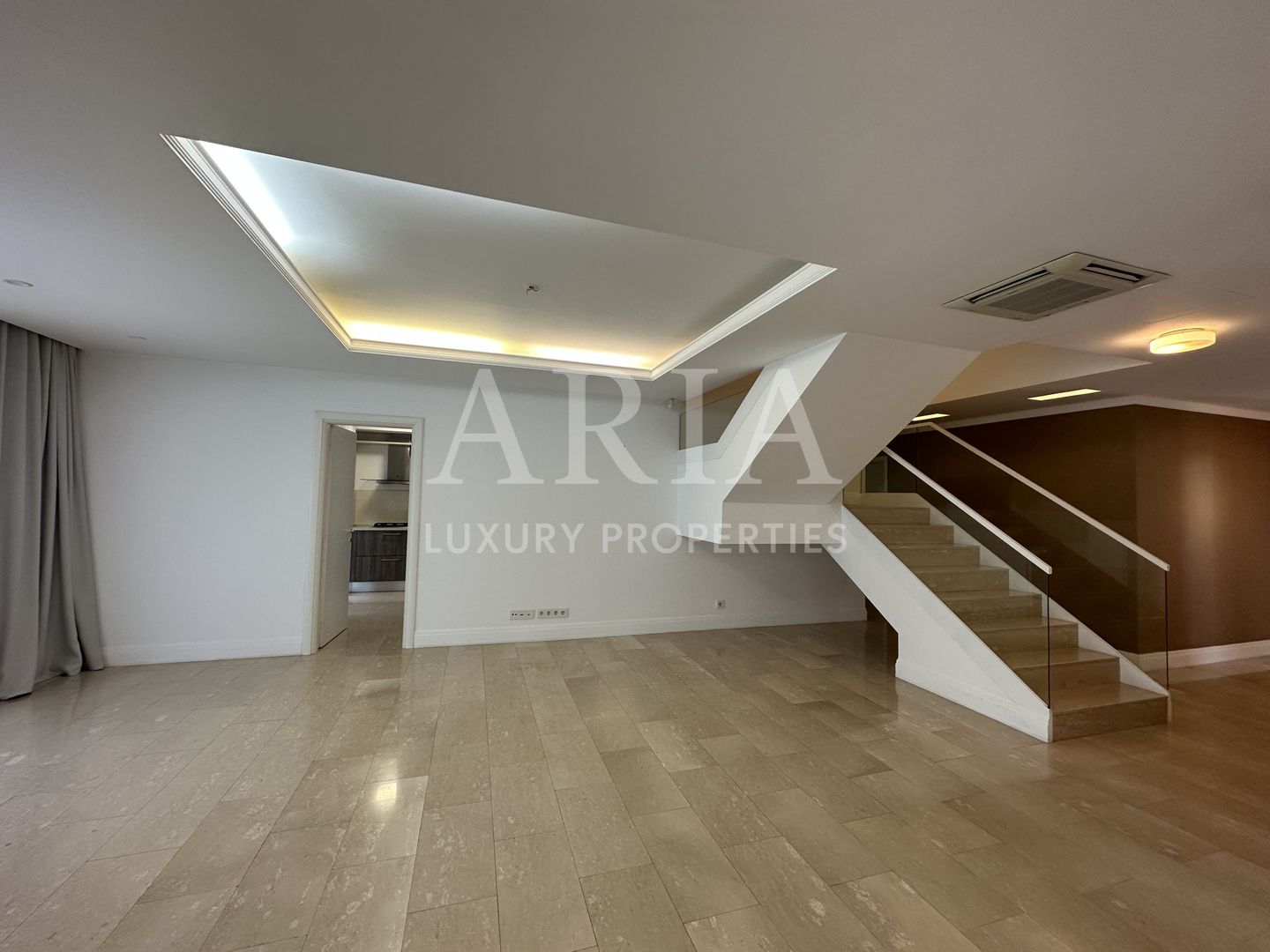 OXFORD GARDENS -  LUXURY GATED COMMUNITY - POOL - TENNIS COURT - PLAYGROUND - Poză 20