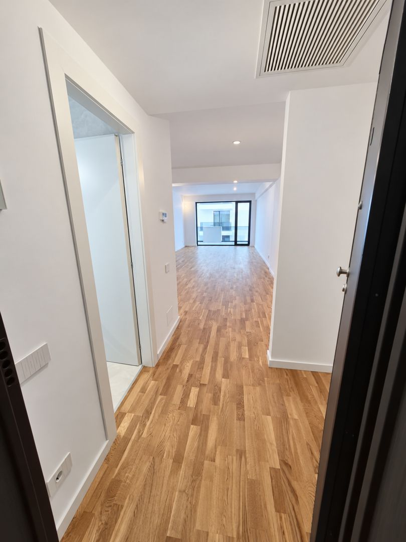 IANCU NICOLAE (Residence 5 Forest II)- 2 camere, 2 bai, parcare, liber - Poză 7