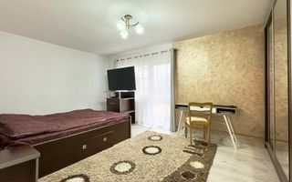 Apartament cu 3 camere, mobilat, utilat, zona Kaufland - Poză 1