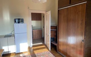 Apartament în vilă, zonă centrală, parcare - Poză 13