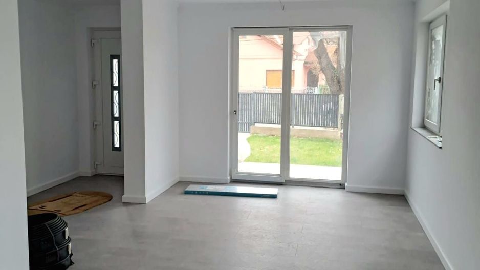 Casa tip duplex de vanzare, zona Buna Vestire - Poză 2