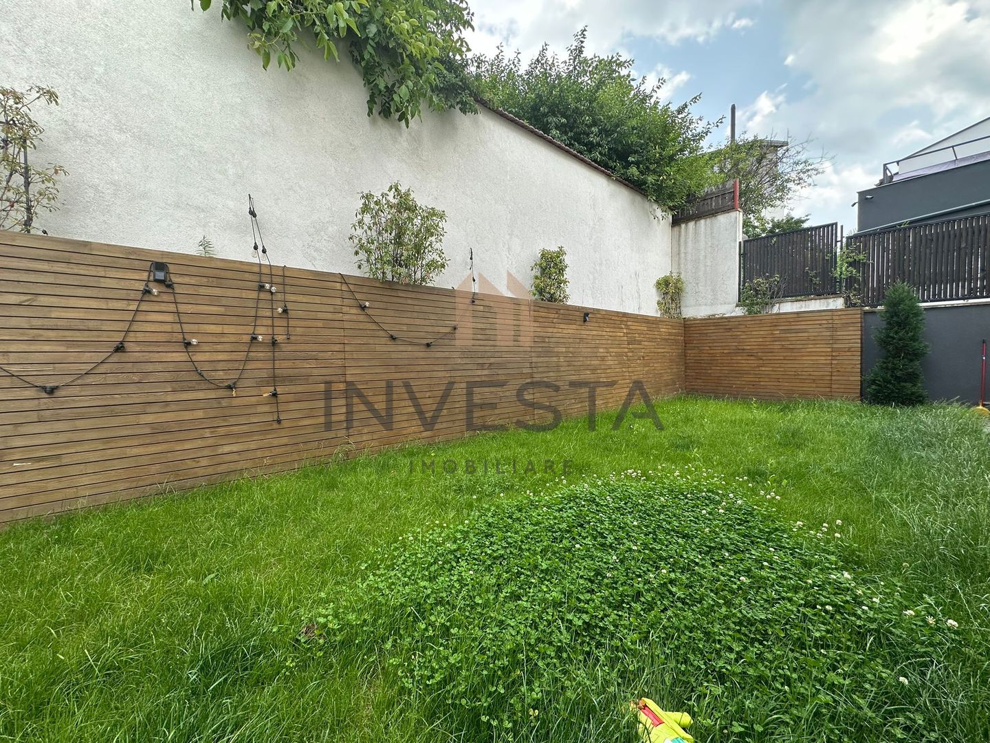 Apartament in vila cu panorama deosebita si garaj! - Poză 8