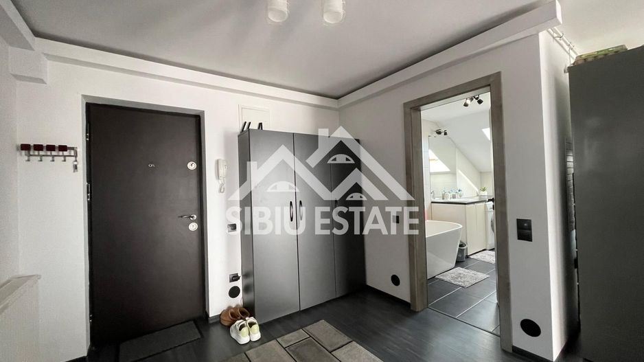 Apartament de vanzare 3 camere si 2 locuri parcareSelimbar - Poză 4