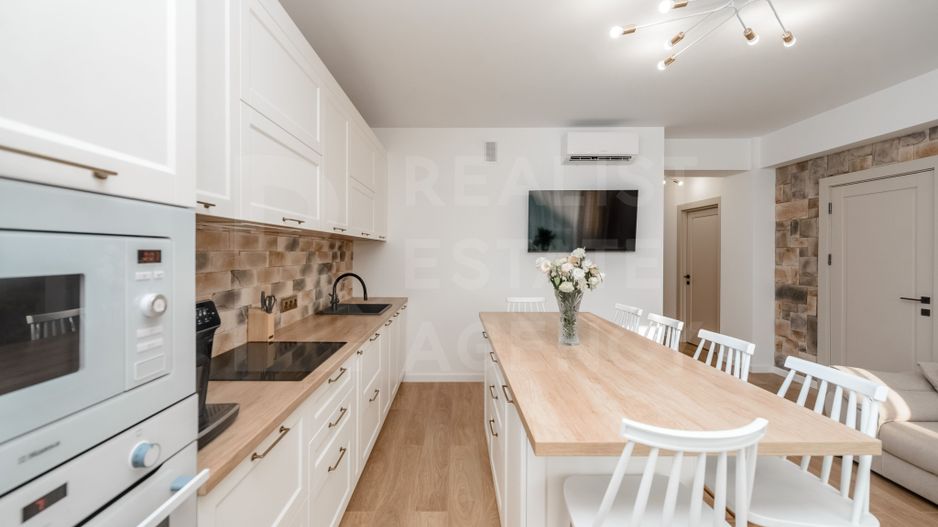 Vânzare, apartament, 2 dormitoare + living- 82 mp, Buiucani - Poză 4