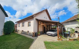 Casa individuala | 349 mp teren | Garaj | Zona Lazaret - Poză 1