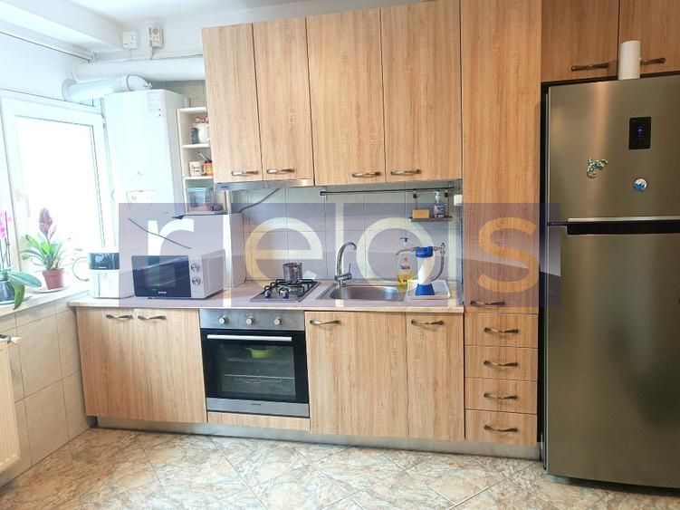 VANZARE APARTAMENT 3 CAMERE CENTRALA PROPRIE IANCULUI 67MP MOBILAT UTILAT - Poză 6